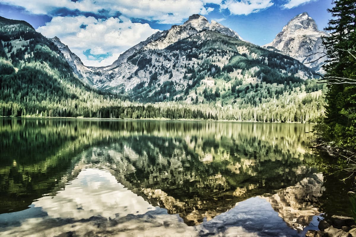 Hike the Taggart Lake Trail